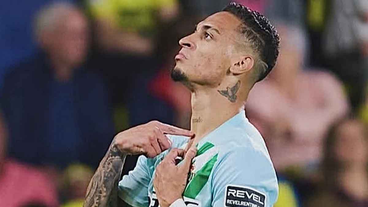 antony-betis-villarreal-gol